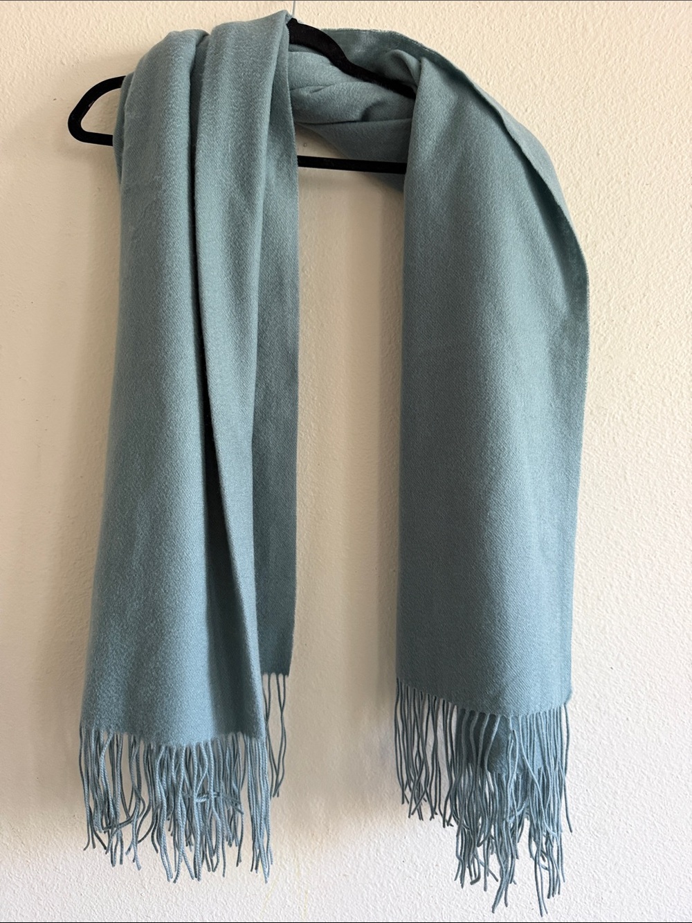 NWT A&R 100% Cashmere Light Blue Fringe Scarf